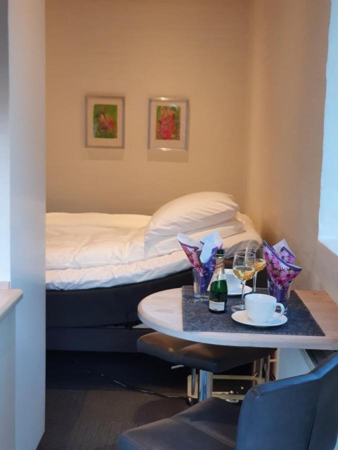 Bente'S Guesthouse ホルステブロー エクステリア 写真